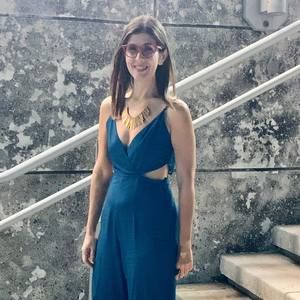 Meet your Posher, Moraima